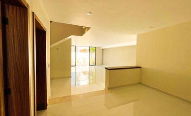 Casa en Venta en Novaterra, Zona Real, Zapopan