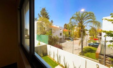 Casa en Venta en Novaterra, Zona Real, Zapopan