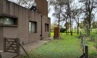 Venta Casa Campo Timbo Barrio Privado Oliveros  2 dormitorios  Pileta Santa Fe
