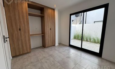 Venta de Ph 2 ambientes en zona san jose