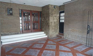 CASA EN RENTA EN SAN JERONIMO