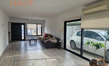 Venta de Casa Fernandez Oro