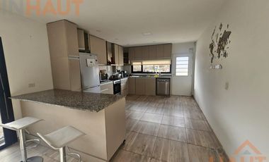 Venta de Casa Fernandez Oro