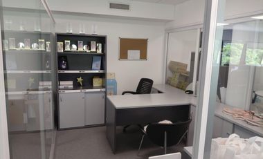 Alquiler de oficina de 193 m2 en Beccar