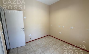 Departamento en alquiler en Adrogue - Apto vivienda o profesional -