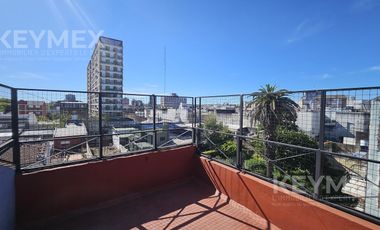 Departamento con terraza propia y cochera en San Isidro