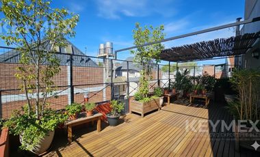 Departamento con terraza propia y cochera en San Isidro