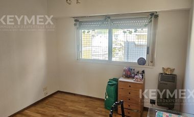 Departamento con terraza propia y cochera en San Isidro