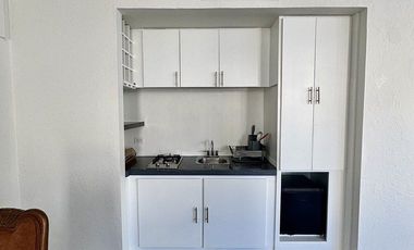 ESTUDIO AMUEBLADO EN RENTA COL MADERO SUR, CACHO.