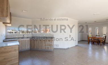 EN VENTA Casa 2 Dormitorios - Las Casuarinas - Ibarlucea
