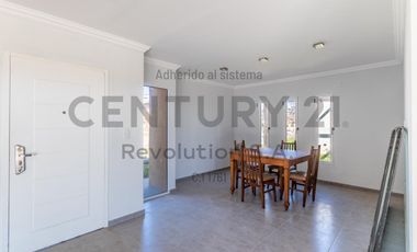 EN VENTA Casa 2 Dormitorios - Las Casuarinas - Ibarlucea