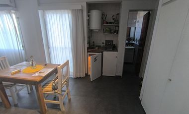 Departamento monoambiente semi equipado en  alquiler temporal