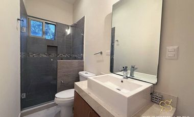 Casa en venta y renta en Lagos del sol