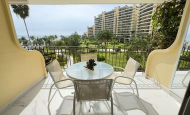 Departamento en Venta Bay View Grand Marina Vallarta,1 recamara, vista al mar