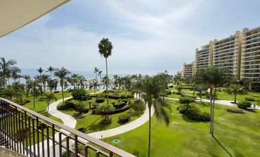 Departamento en Venta Bay View Grand Marina Vallarta,1 recamara, vista al mar