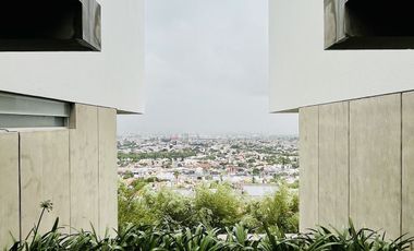 Casa en Renta Amueblada en Loma Dorada Espectacular Vista a la Ciudad