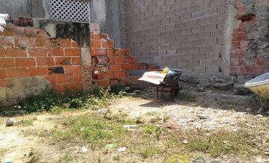 Casa comercial con excelente ubicación ideal para bodega