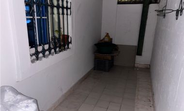 VILLA LUCRE / 330M / 3 HABITACION / 2 BAÑOS / TERRAZA / 1 PARKING