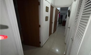 VILLA LUCRE / 330M / 3 HABITACION / 2 BAÑOS / TERRAZA / 1 PARKING