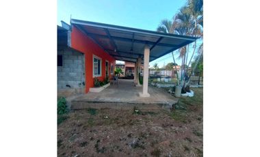 VENTA DE CASA EN EL ROBLE, AGUADULCE