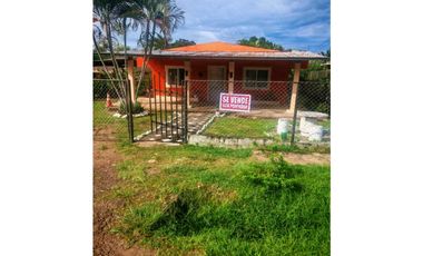 VENTA DE CASA EN EL ROBLE, AGUADULCE