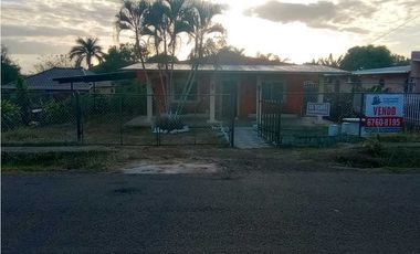 VENTA DE CASA EN EL ROBLE, AGUADULCE