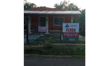 VENTA DE CASA EN EL ROBLE, AGUADULCE