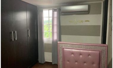 Apartamento en Albrook 135m2 3 Recámaras Línea Blanca Alquiler $1,400