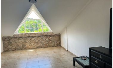 Apartamento en Albrook 135m2 3 Recámaras Línea Blanca Alquiler $1,400