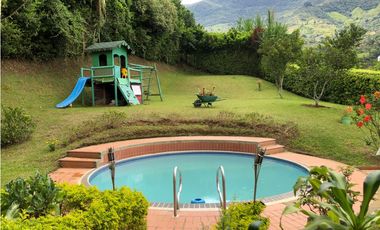 Hermosa finca en venta en Girardota, excelente ubicacion