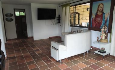 Hermosa finca en venta en Girardota, excelente ubicacion