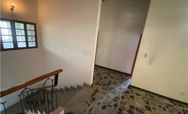 SE ARRIENDA CASA PARA USO COMERCIAL EN RIASCOS, SANTA MARTA