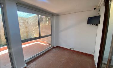 SE ARRIENDA CASA PARA USO COMERCIAL EN RIASCOS, SANTA MARTA