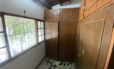 SE ARRIENDA CASA PARA USO COMERCIAL EN RIASCOS, SANTA MARTA