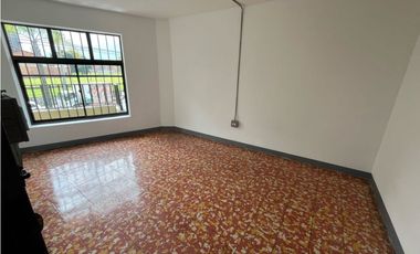 Se Arrienda Casa-Local En Itagui-Parque El Artista