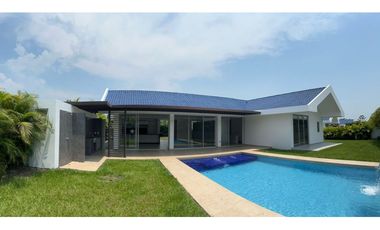 VENTA CASA UN PISO FLOR AMARILLO PALMA REAL. VILLAVICENCIO-RESTREPO