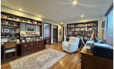 Emaus Espectacular Apartamento Clásico con Balcón