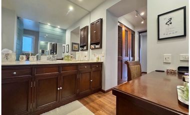 Emaus Espectacular Apartamento Clásico con Balcón