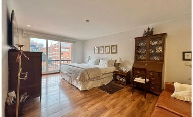 Emaus Espectacular Apartamento Clásico con Balcón