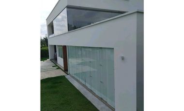 VENDO CASA DE LUJO EN COMBIA, PEREIRA, RISARALDA LG