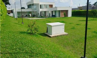 VENDO CASA DE LUJO EN COMBIA, PEREIRA, RISARALDA LG