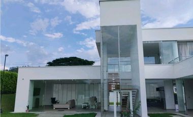 VENDO CASA DE LUJO EN COMBIA, PEREIRA, RISARALDA LG