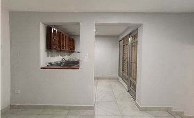 Apartamento en renta tradicional, vivienda-comercio en conquistadores