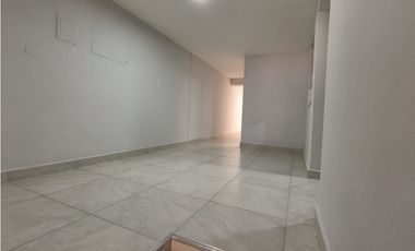 Apartamento en renta tradicional, vivienda-comercio en conquistadores