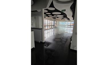 ARRIENDO OFICINA EDIFICIO SKANDIA BOGOTA