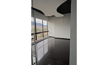 ARRIENDO OFICINA EDIFICIO SKANDIA BOGOTA