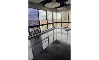ARRIENDO OFICINA EDIFICIO SKANDIA BOGOTA