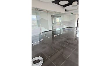 ARRIENDO OFICINA EDIFICIO SKANDIA BOGOTA