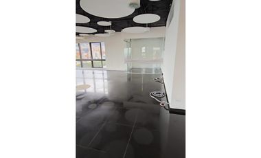 ARRIENDO OFICINA EDIFICIO SKANDIA BOGOTA