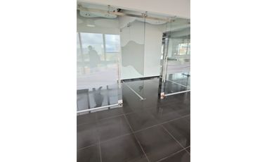 ARRIENDO OFICINA EDIFICIO SKANDIA BOGOTA